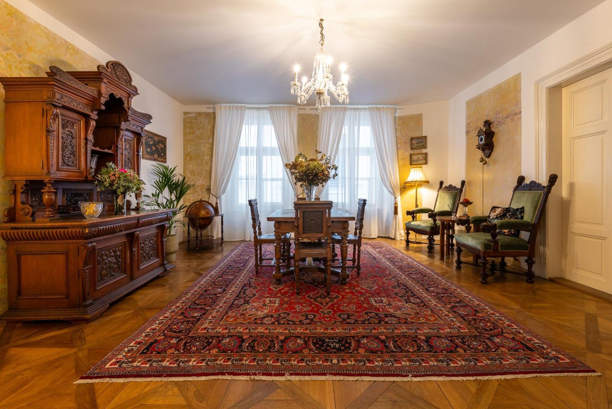 King'S Royal Apartments In City Centre براغ المظهر الخارجي الصورة