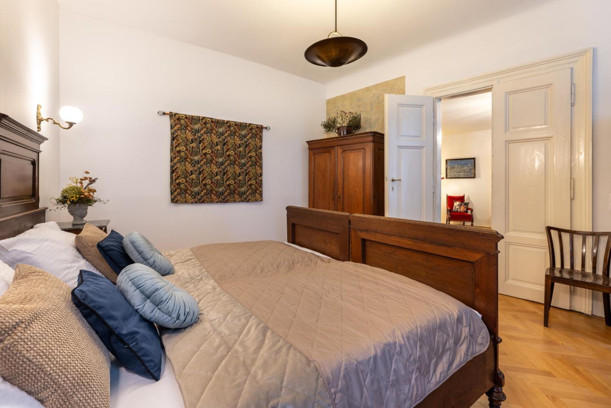 King'S Royal Apartments In City Centre براغ المظهر الخارجي الصورة